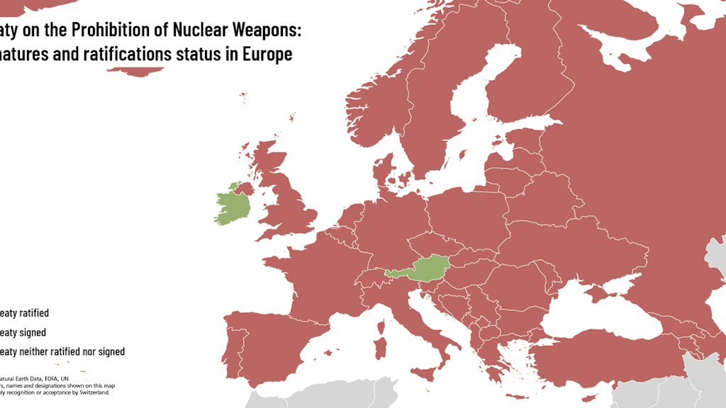 Map of Europe, in which all countries are marked in red except Austria, Liechtenstein and Ireland, which are marked in green. The latter have joined the TPNW.