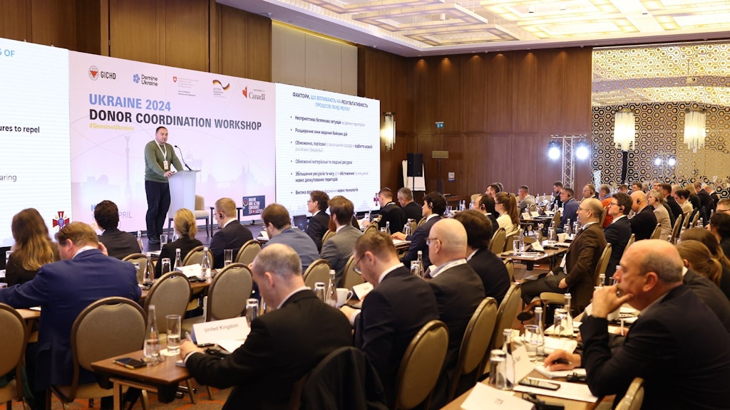 Der Plenarsaal beim letzten GICHD-Workshop in Kyiv, an dem auch Vertreter der ukrainischen Behörden teilnahmen.