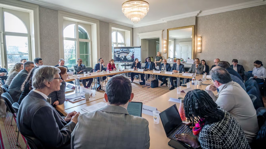 Aufnahme von den Geneva Consultations.