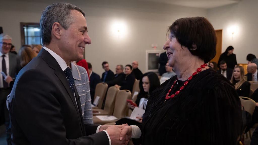 Bundesrat Ignazio Cassis bei der 5. Ausgabe der Emna rumantscha in Bukarest.