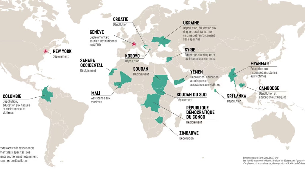 Une carte du monde avec les pays marqués où la Suisse a fourni une assistance au déminage humanitaire en 2024.