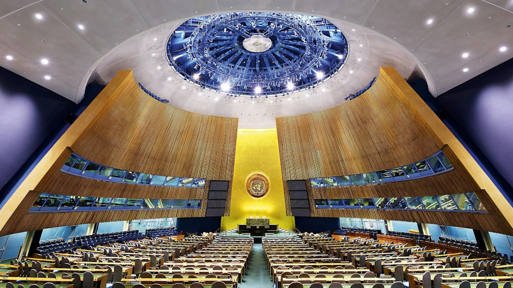 Blick in den Plenarsaal der Generalversammlung am Sitz der Vereinten Nationen in New York.