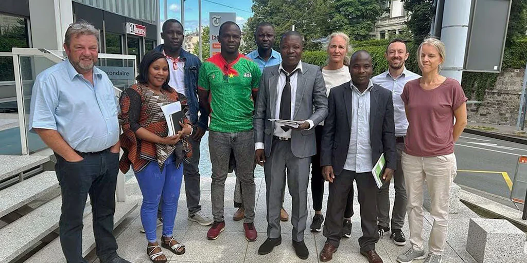 Some journalists from the Sahel region pose in front of Tamedia's headquarters in Lausanne.