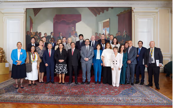 The delegations of the 15 member states of the UN Security Council and Colombian President Gustavo Petro pose for a group photo.