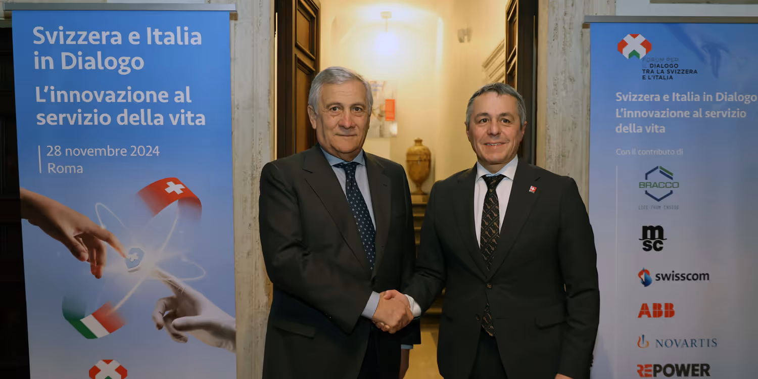 Ignazio Cassis et Antonio Tajani ont ouvert la septième édition du Forum de dialogue entre la Suisse et l'Italie.
