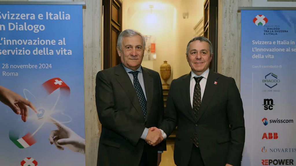 Ignazio Cassis et Antonio Tajani ont ouvert la septième édition du Forum de dialogue entre la Suisse et l'Italie.