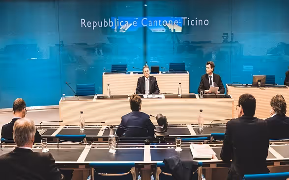 Le conseiller fédéral Cassis s'entretient avec les membres du Conseil d'État du Tessin.