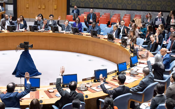 Il Consiglio di sicurezza dell'ONU il 6 dicembre 2024 durante la votazione della risoluzione che stabilisce esenzioni umanitarie per tutte le sanzioni finanziarie dell'ONU.