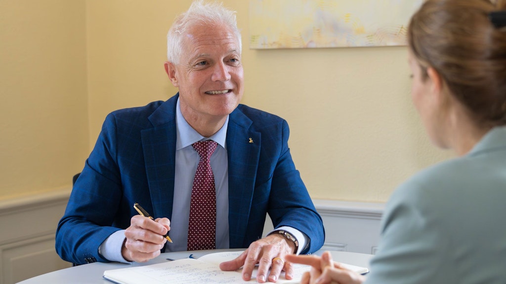 L'ambasciatore Tim Enderlin in un'intervista.