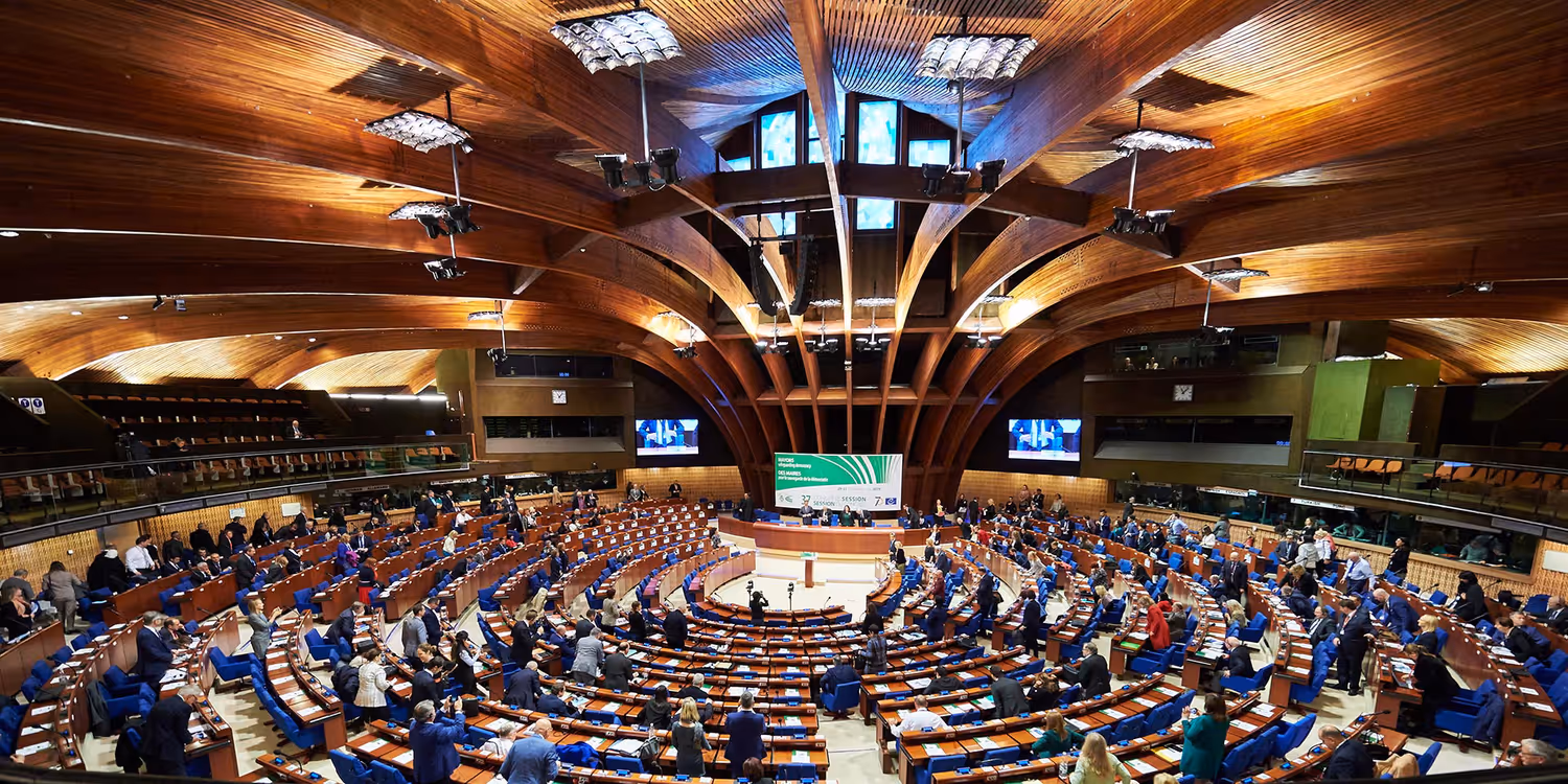 Panoramica dell’aula del Palazzo d’Europa a Strasburgo, sede del Congresso dei poteri locali e regionali dell’Europa